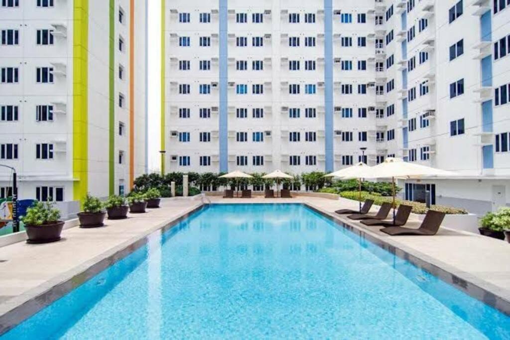 Huge A2J Executive Luxury 1Br Suite Near Abs Cbn, Gma Manila Exteriér fotografie
